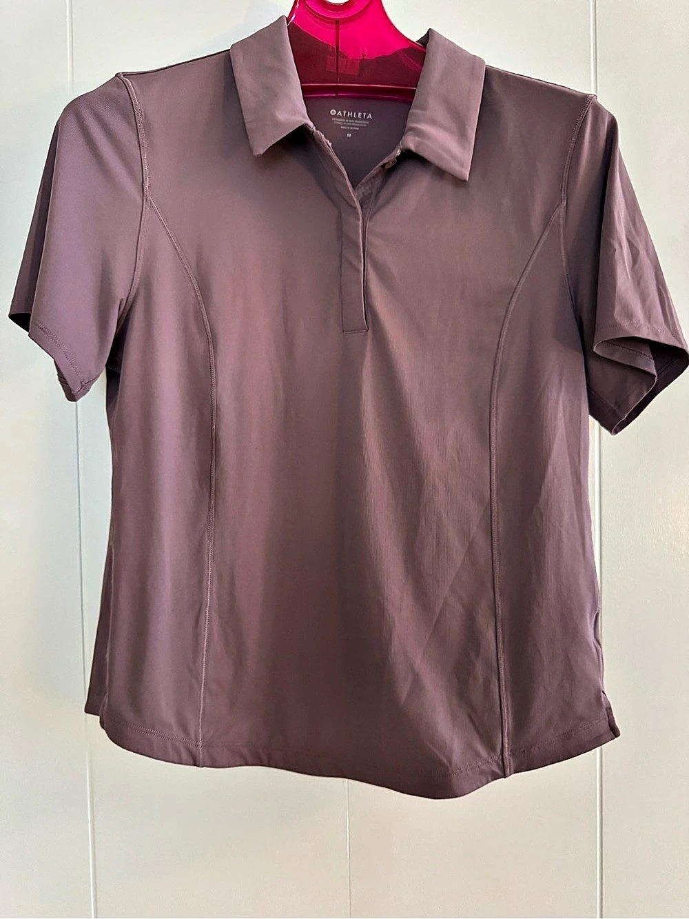 Athleta Short Sleeve Collared Athletic Top in Purple - Size M